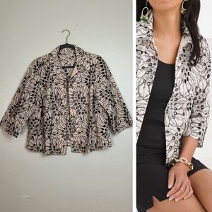 Chico's Eyelet Embroidery Jacket Women's Size 12/14 Two Tone Black & Cream